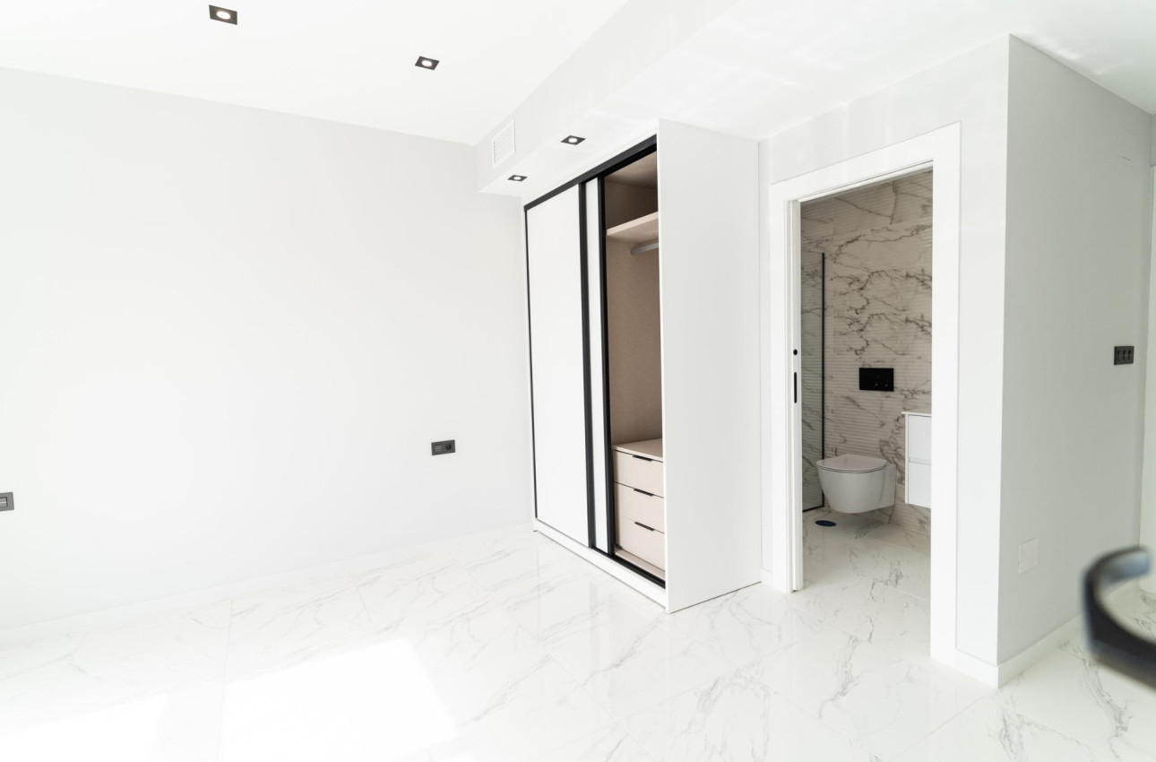 Short Term Rental - Villa -
Orihuela Costa - Punta Prima