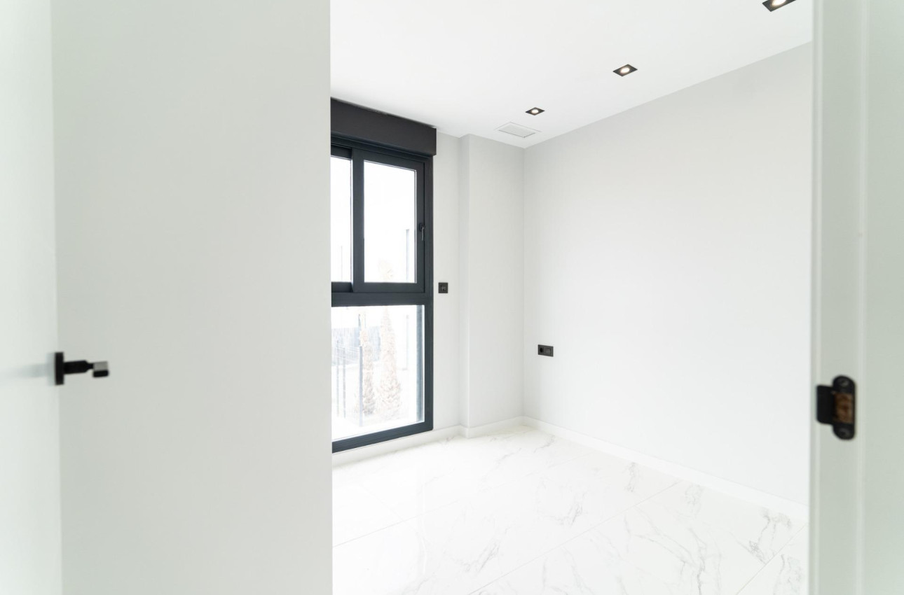 Short Term Rental - Villa -
Orihuela Costa - Punta Prima