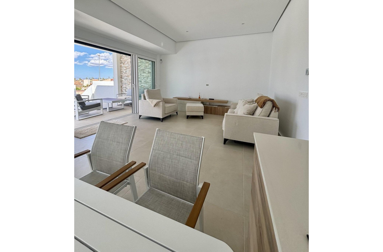 Alquiler a corto plazo - Villa -
Benijofar - Pueblo