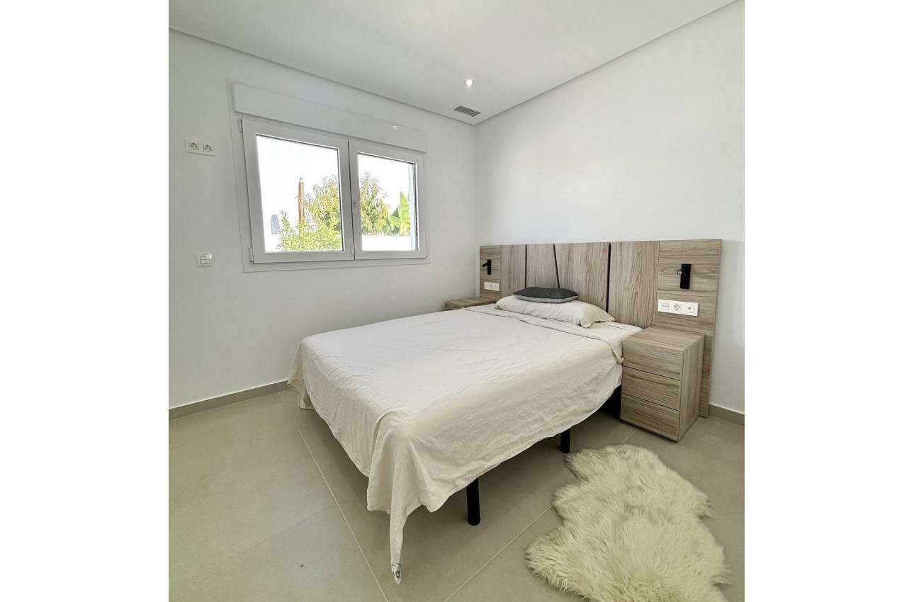 Alquiler a corto plazo - Villa -
Benijofar - Pueblo