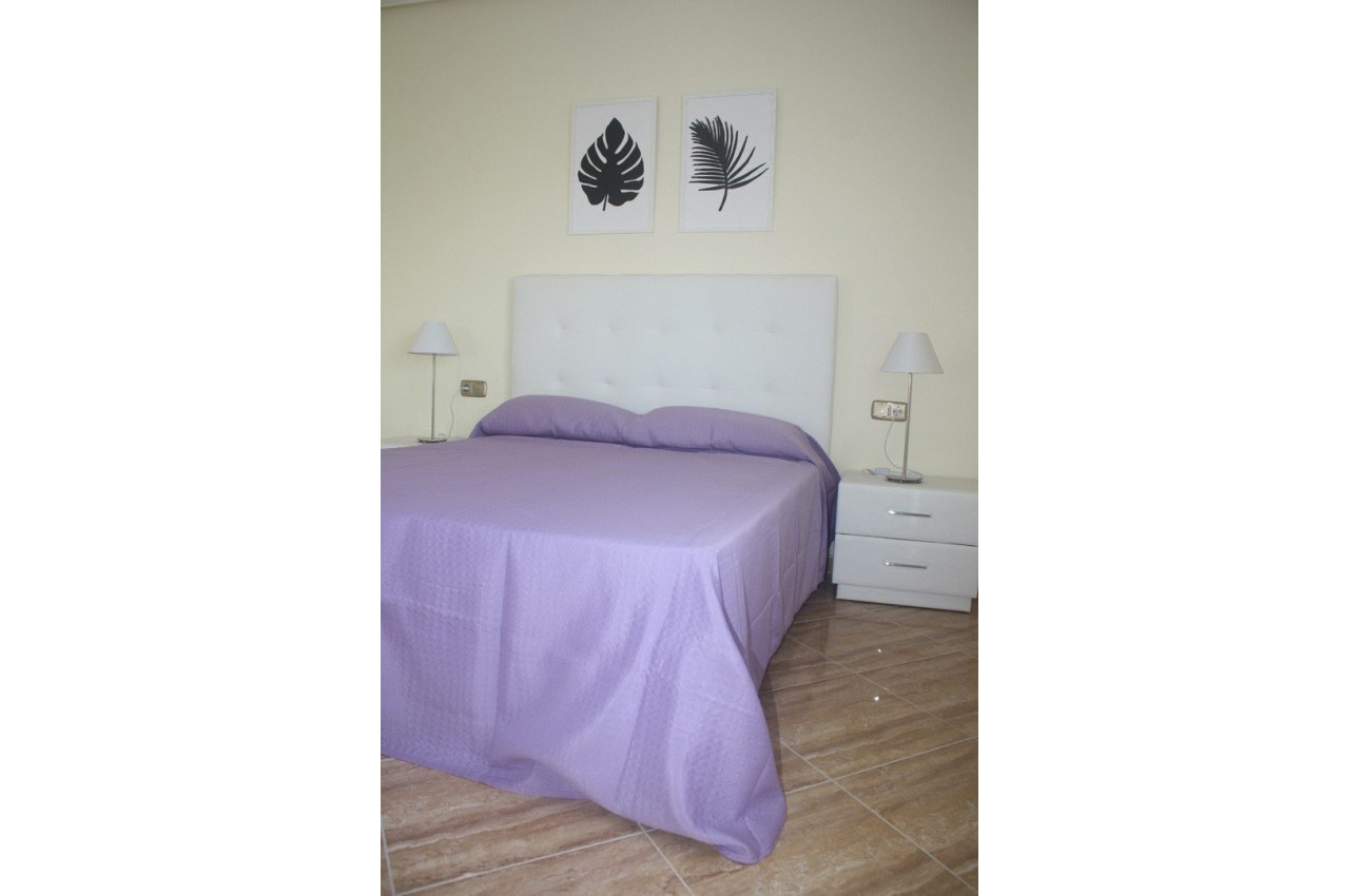 Краткосрочная аренда - Villa -
Torrevieja - Los Altos