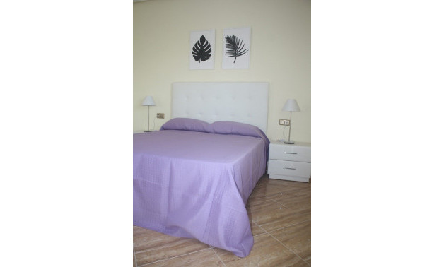 Краткосрочная аренда - Villa -
Torrevieja - Los Altos