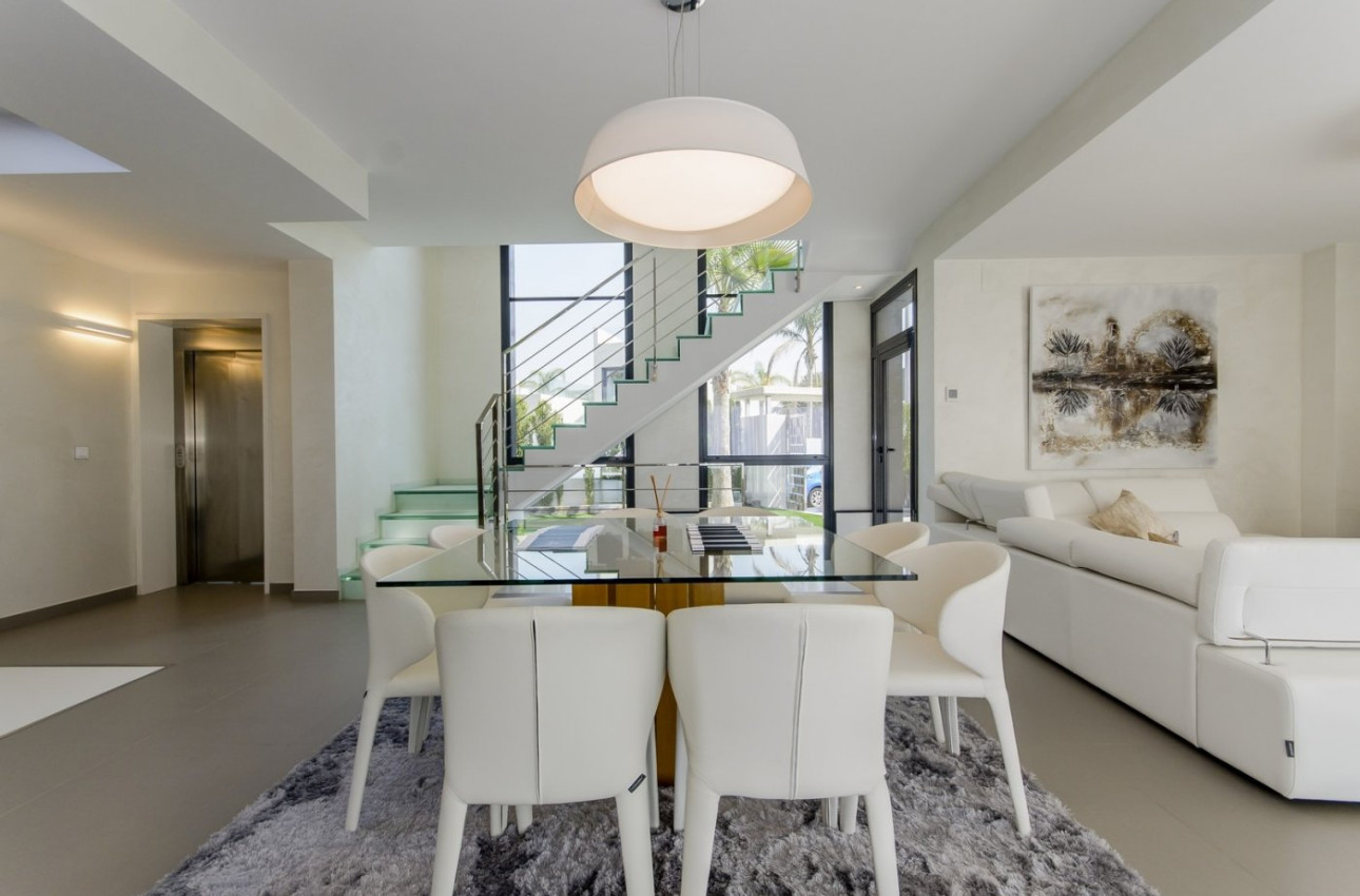 Краткосрочная аренда - Villa -
Orihuela Costa - Campoamor