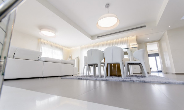 Краткосрочная аренда - Villa -
Orihuela Costa - Campoamor