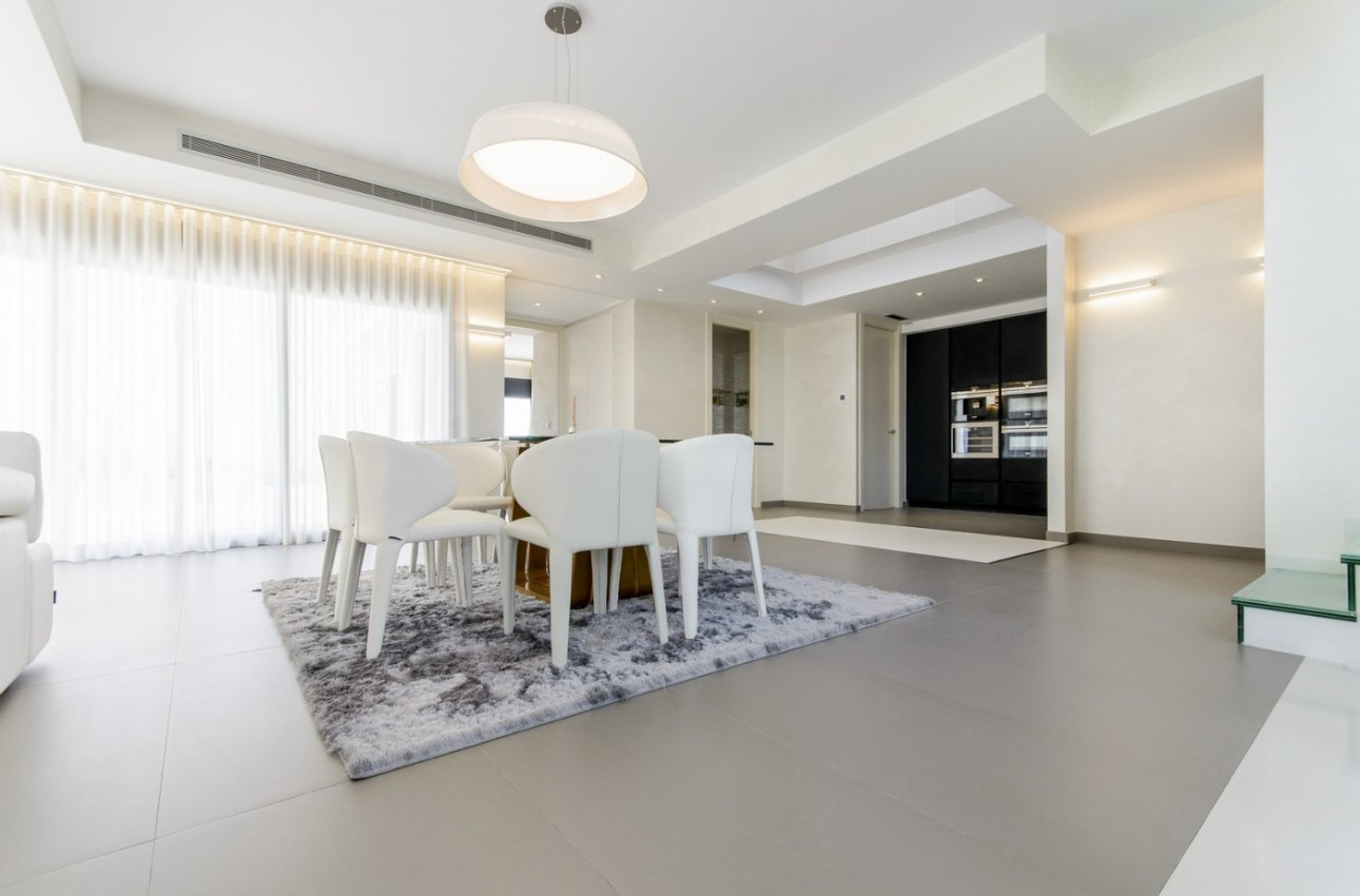 Краткосрочная аренда - Villa -
Orihuela Costa - Campoamor