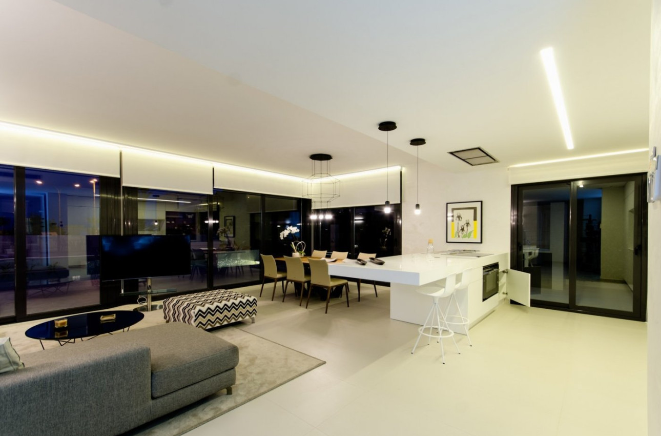 Alquiler a corto plazo - Villa -
Orihuela Costa - Campoamor