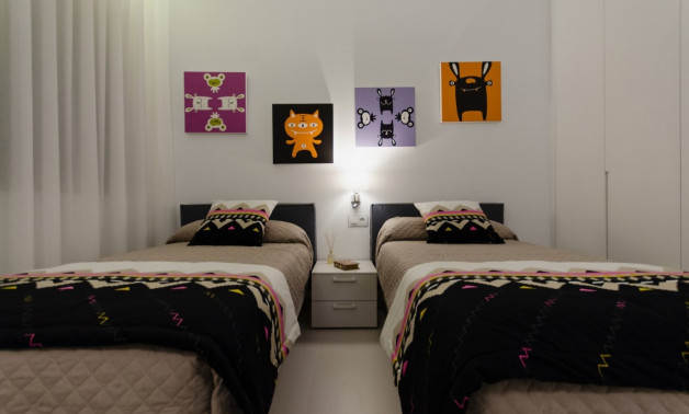 Alquiler a corto plazo - Villa -
Orihuela Costa - Campoamor