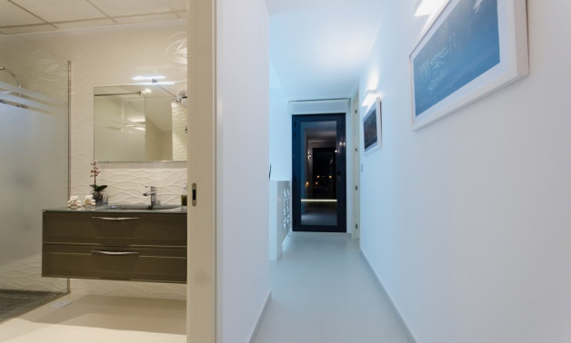 Alquiler a corto plazo - Villa -
Orihuela Costa - Campoamor