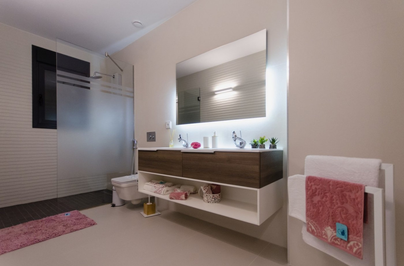 Alquiler a corto plazo - Villa -
Orihuela Costa - Campoamor