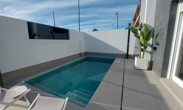 Alquiler a corto plazo - Villa -
Torre Pacheco - Roldán