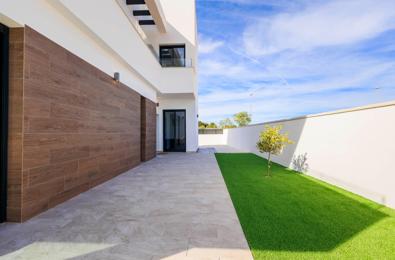 Краткосрочная аренда - Villa -
Pilar de la Horadada - Lo Romero Golf