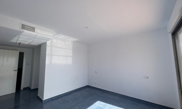 Краткосрочная аренда - Пентхаус -
Calpe - Playa La Fossa