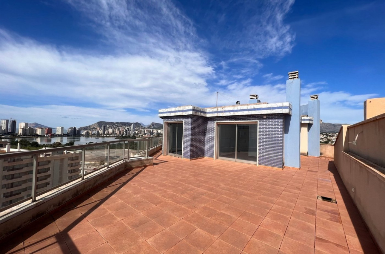 Краткосрочная аренда - Пентхаус -
Calpe - Playa La Fossa