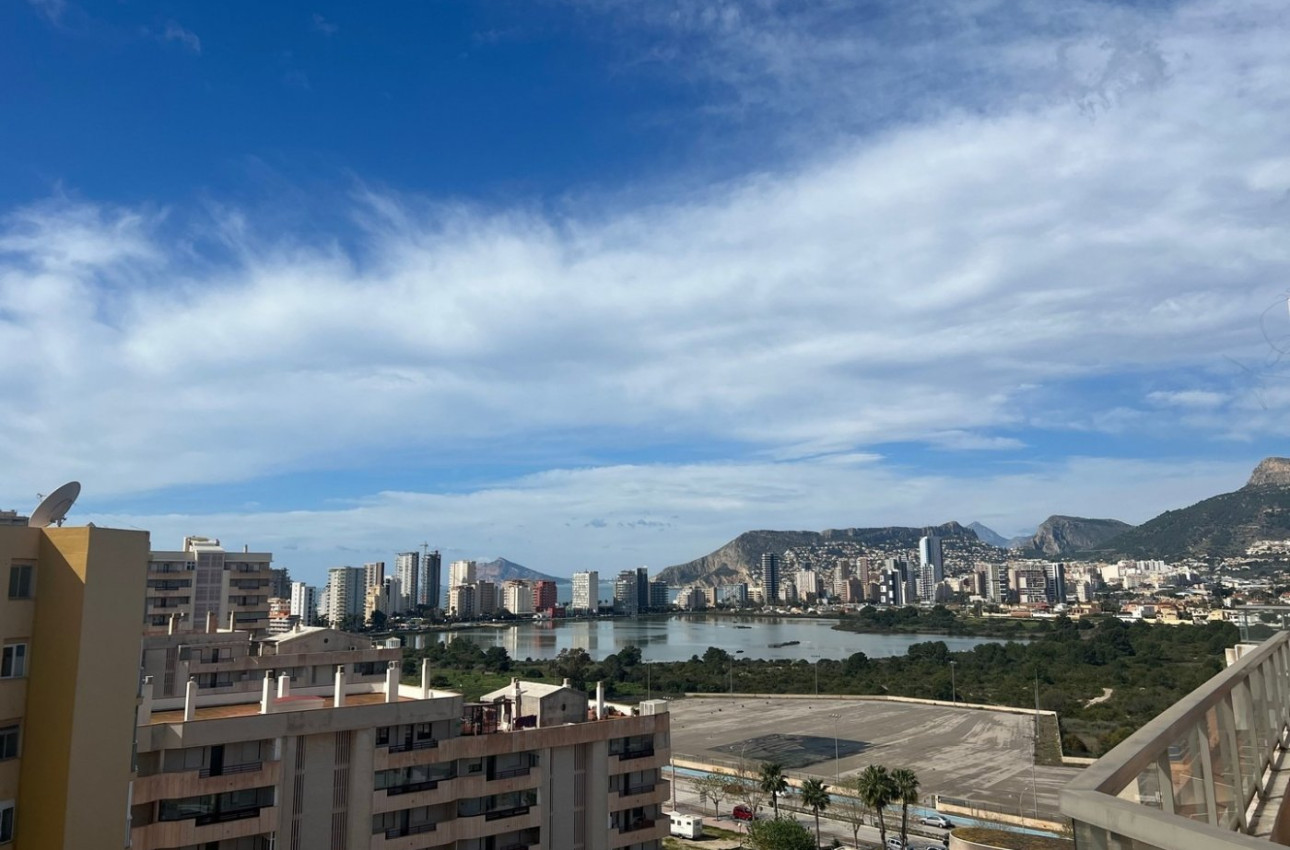 Краткосрочная аренда - Пентхаус -
Calpe - Playa La Fossa