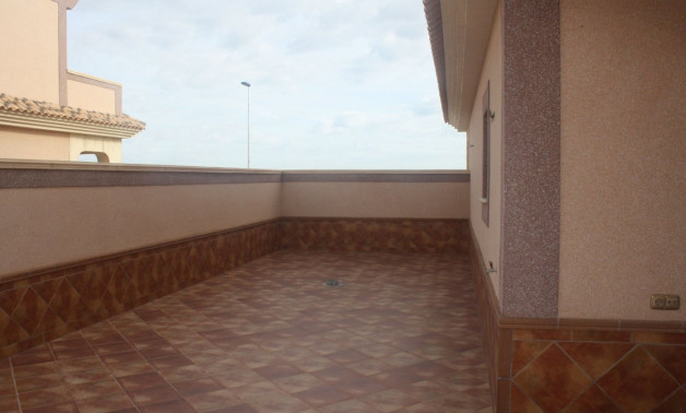 Краткосрочная аренда - Town House -
Torrevieja - Los Altos