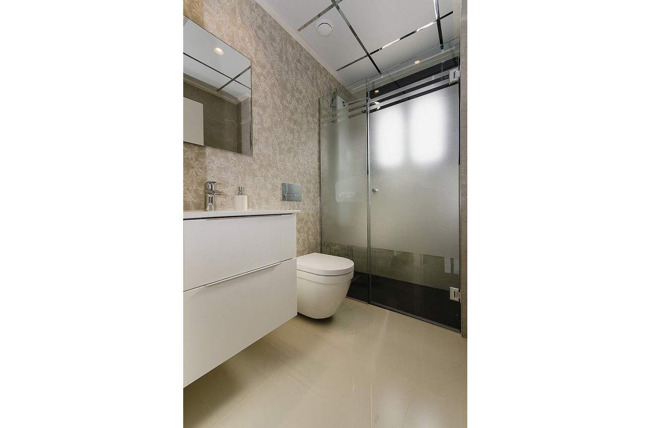 Alquiler a corto plazo - Villa -
Orihuela Costa - Campoamor