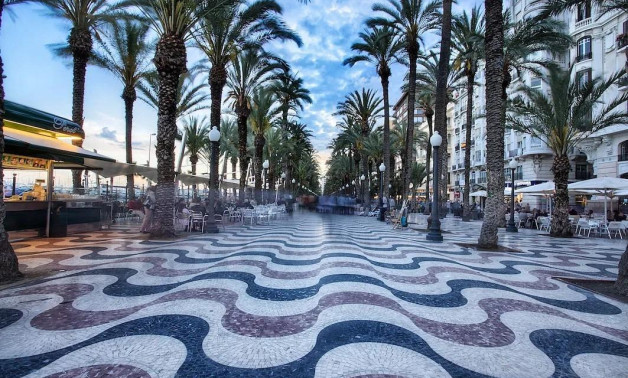 Short Term Rental - Penthouse -
Alicante - Benalua