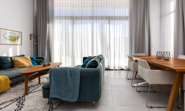 Alquiler a corto plazo - Villa -
Pilar de la Horadada - pueblo