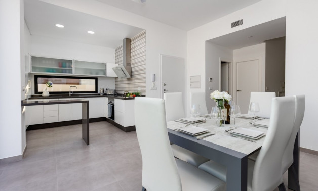 Alquiler a corto plazo - Villa -
Pilar de la Horadada - pueblo