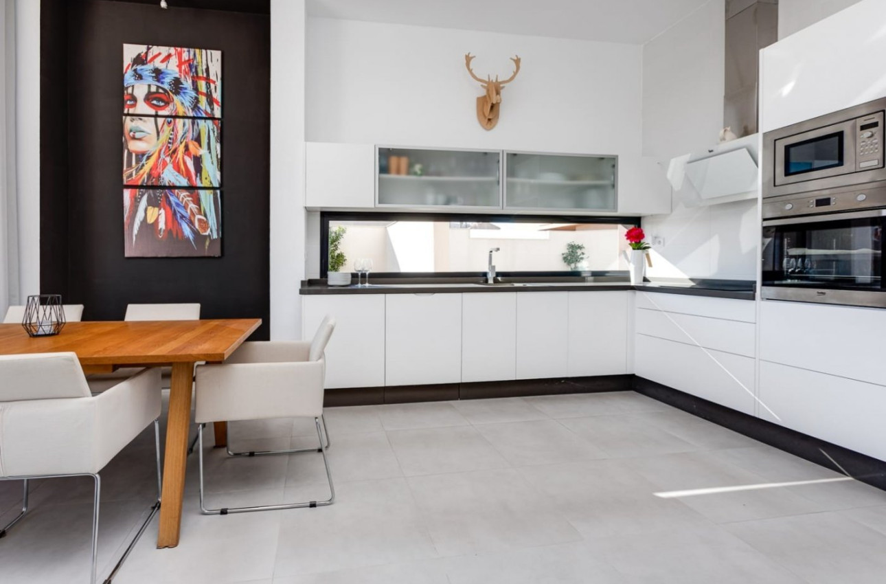 Alquiler a corto plazo - Villa -
Pilar de la Horadada - pueblo