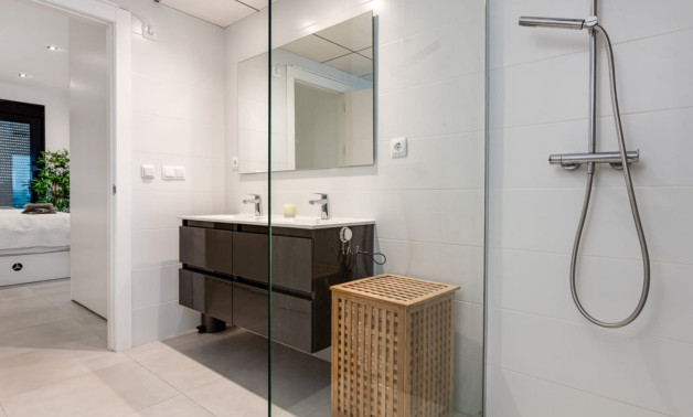 Alquiler a corto plazo - Villa -
Pilar de la Horadada - pueblo