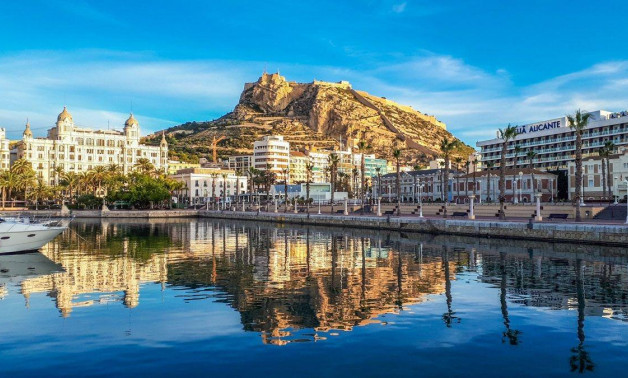 Short Term Rental - Apartment -
Alicante - Centro