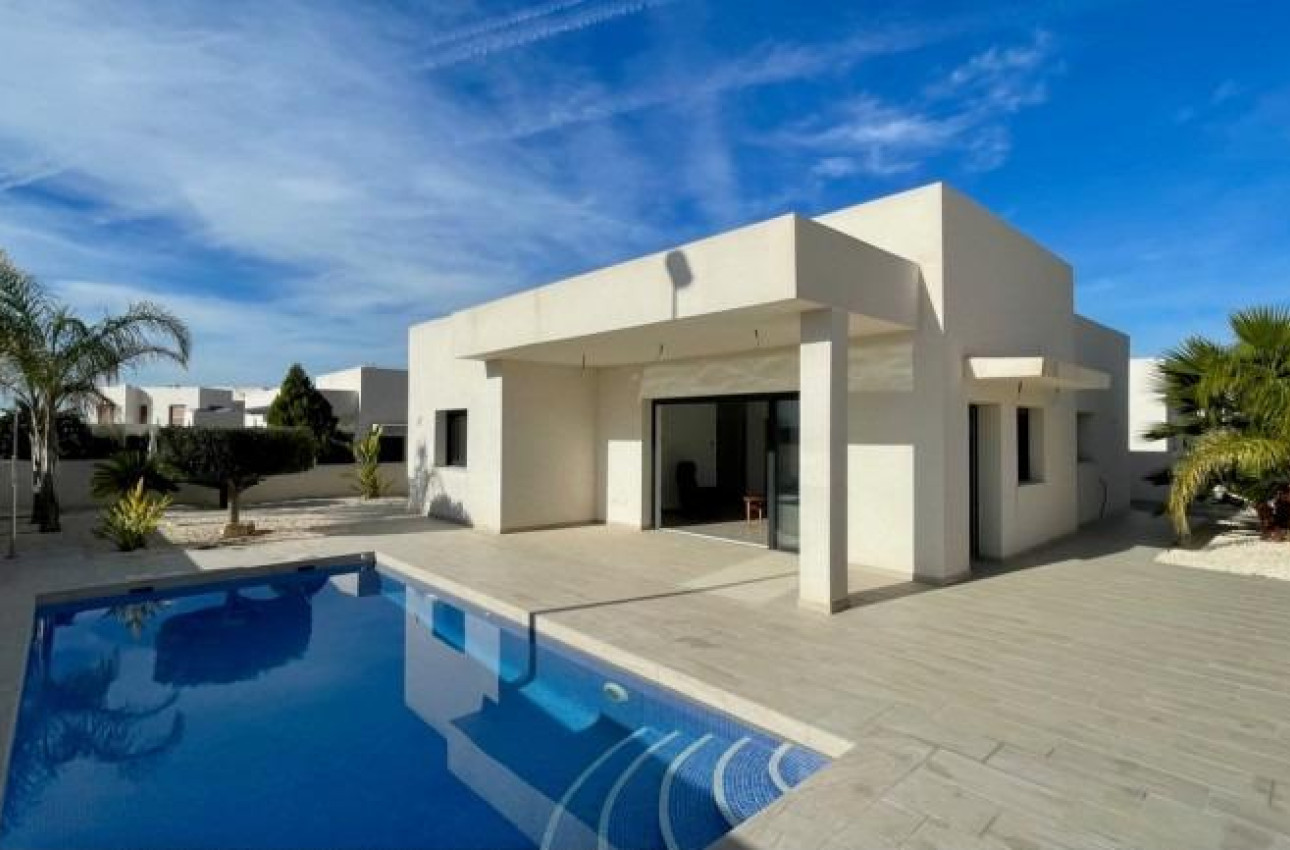 Short Term Rental - Villa -
Rafal - polideportivo
