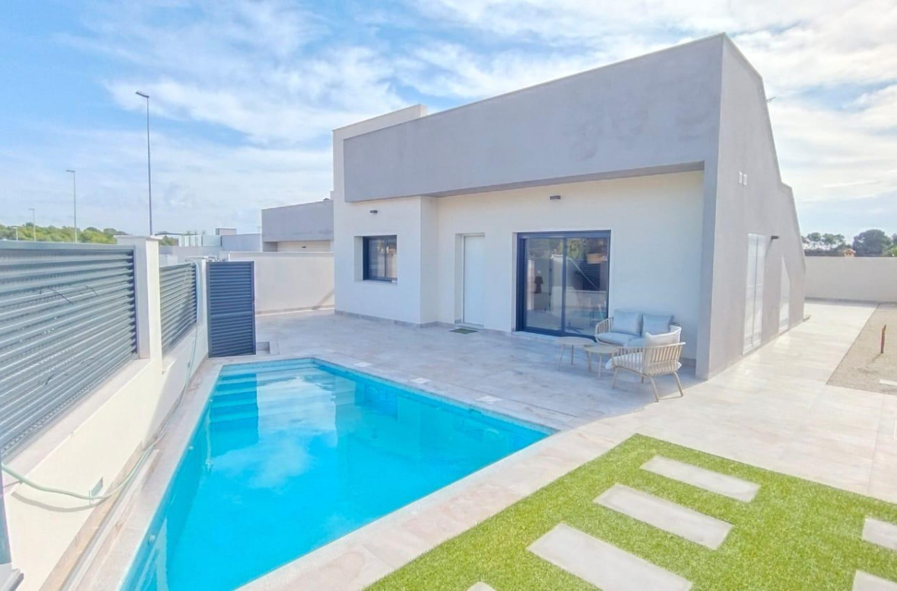 Short Term Rental - Villa -
Pilar de la Horadada - Pinar de Campoverde