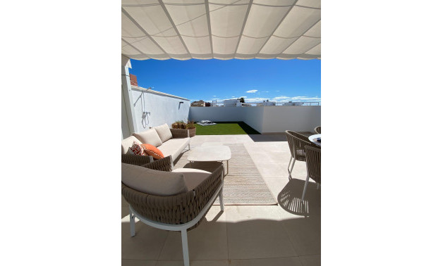 Alquiler a corto plazo - Bungalow -
Pilar de la Horadada - pueblo