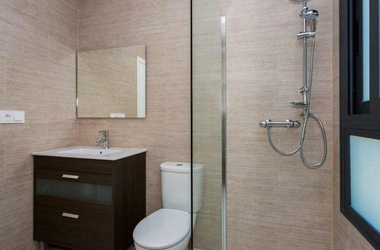 Alquiler a corto plazo - Quad House -
Daya Nueva - Centro