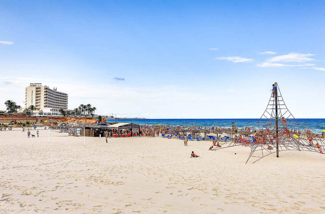 Short Term Rental - Villa -
Orihuela Costa - La Zenia