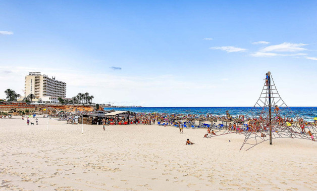 Short Term Rental - Villa -
Orihuela Costa - La Zenia