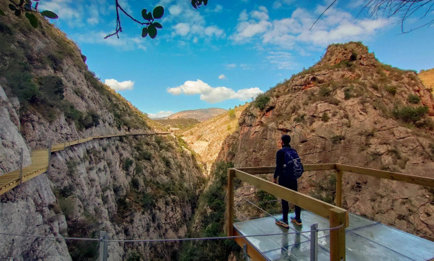 Alquiler a corto plazo - Apartment -
Relleu - pueblo