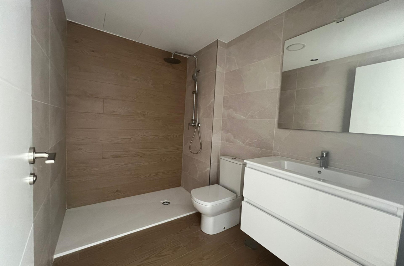 New Build - Town House -
La Union - centro