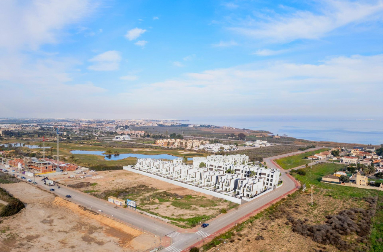 Obra nueva - Quad House -
Los Alcazares - Serena Golf