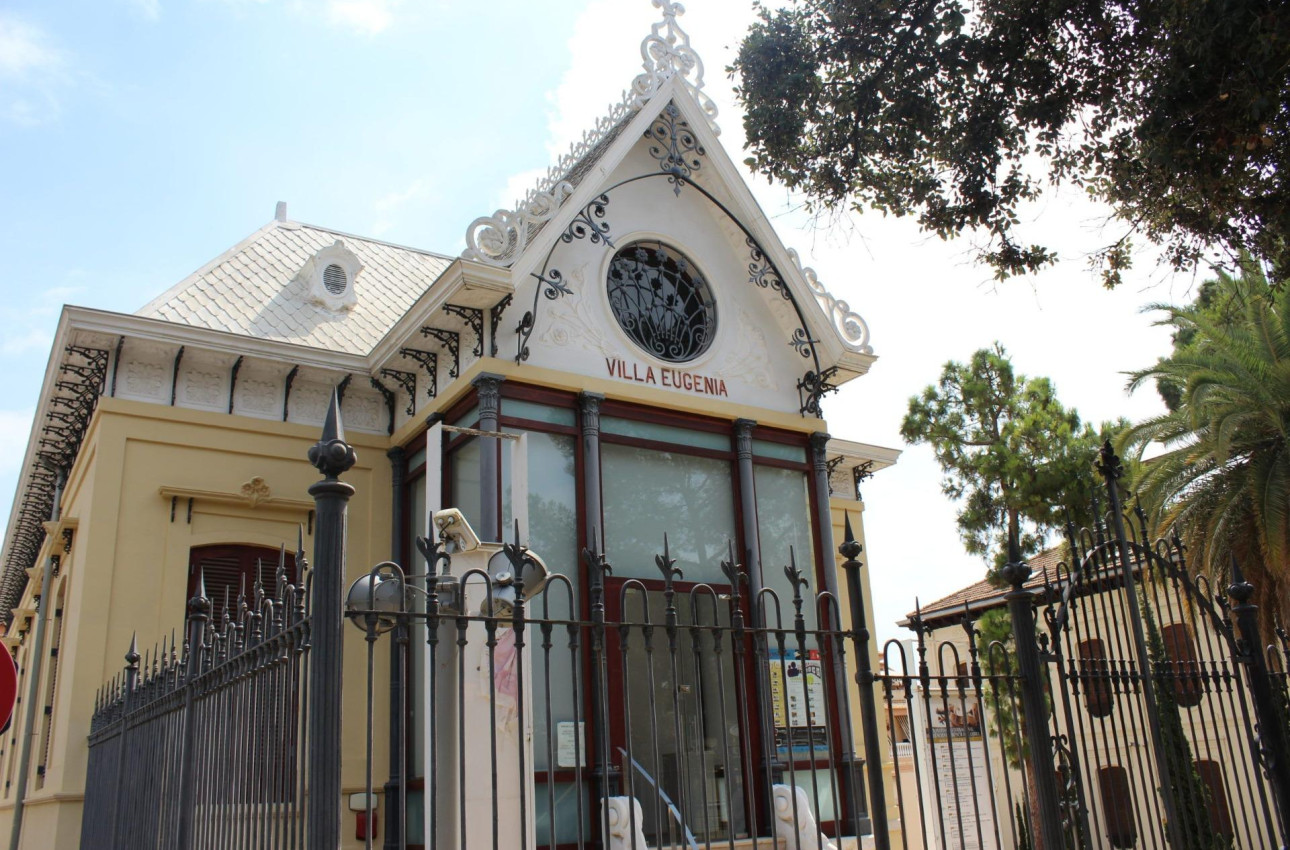 Obra nueva - Villa -
Godella - Campolivar