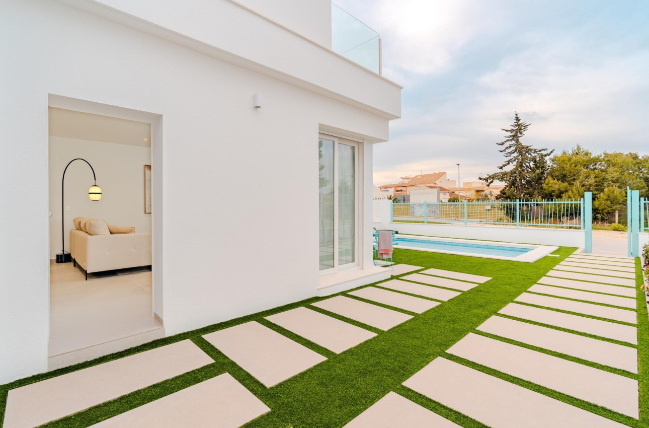 Новое здание - Villa -
Los Alcazares - Torre del Rame