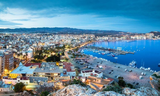 Новое здание - Пентхаус -
Aguilas - Playa del Hornillo