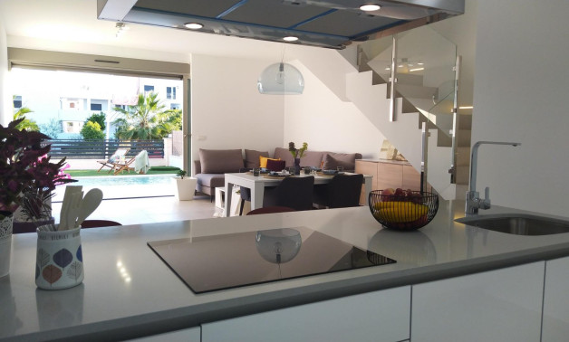 Новое здание - Villa -
Orihuela Costa - PAU 8