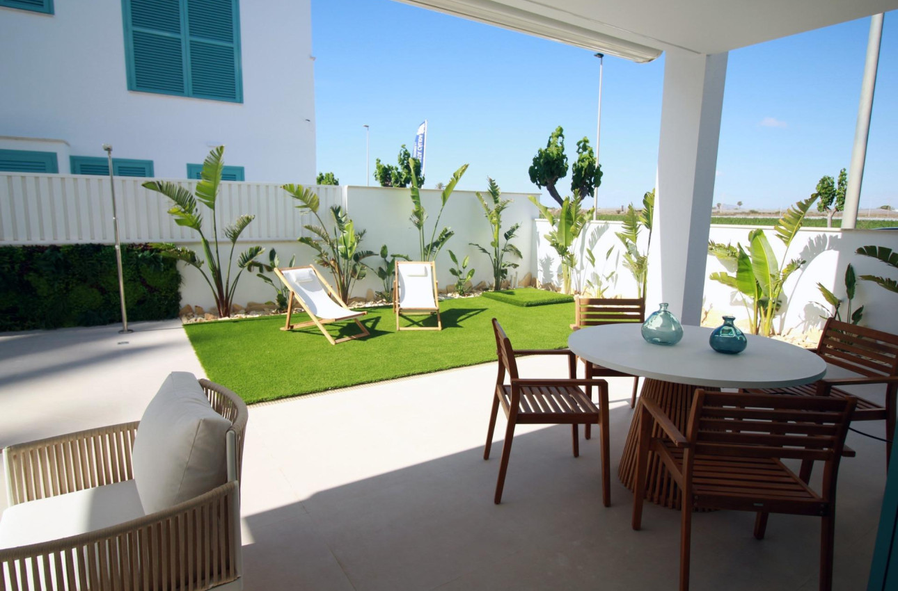 Новое здание - Бунгало -
Pilar de la Horadada - Torre De La Horadada
