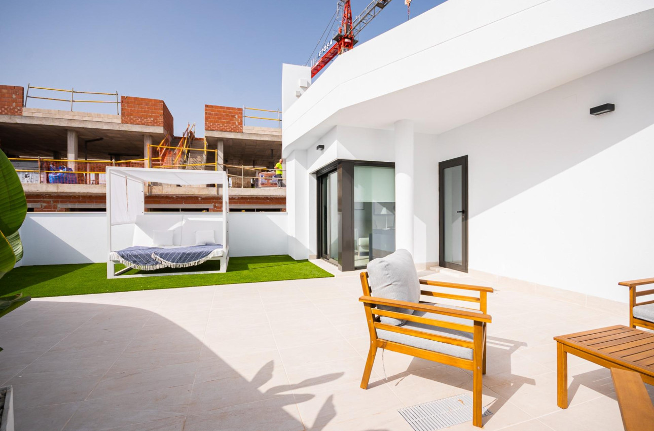 Obra nueva - Villa -
Torrevieja - Lago Jardín II