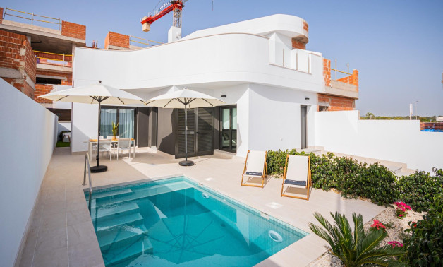 Obra nueva - Villa -
Torrevieja - Lago Jardín II
