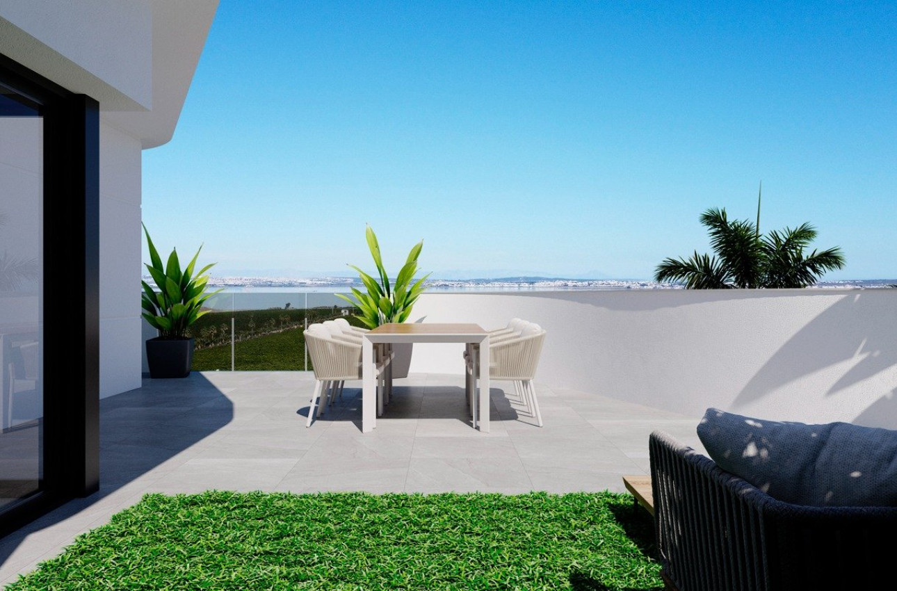 Obra nueva - Villa -
Torrevieja - Lago Jardín II