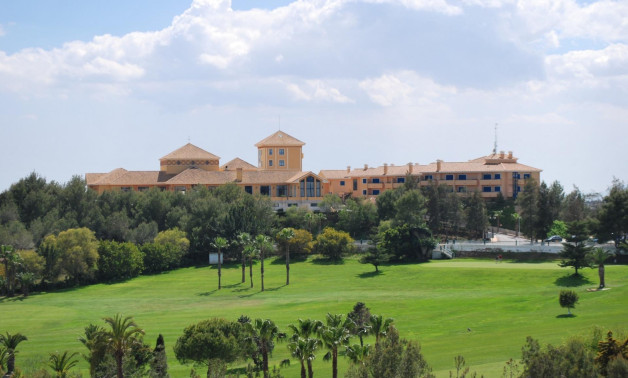 Obra nueva - Ático -
Orihuela Costa - Lomas de Campoamor