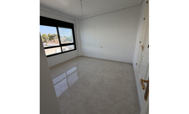 Obra nueva - Apartment -
Orihuela Costa - Lomas de Campoamor
