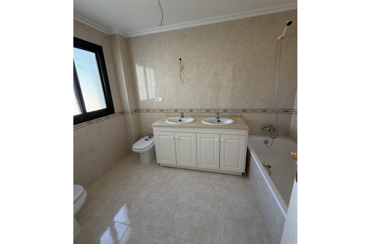 Obra nueva - Apartment -
Orihuela Costa - Lomas de Campoamor