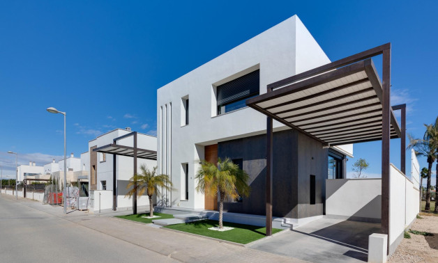 Obra nueva - Villa -
Pilar de la Horadada - Roda Golf