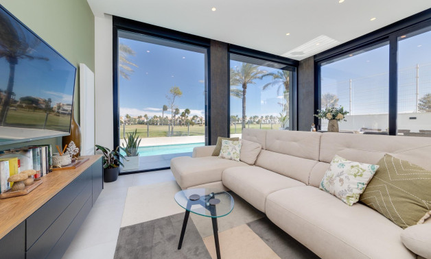 Obra nueva - Villa -
Pilar de la Horadada - Roda Golf