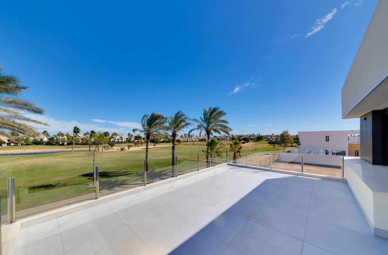 Obra nueva - Villa -
Pilar de la Horadada - Roda Golf