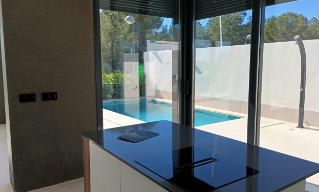 Obra nueva - Villa -
Pilar de la Horadada - Roda Golf